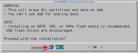 Installation des TrueNAS Betriebssystems